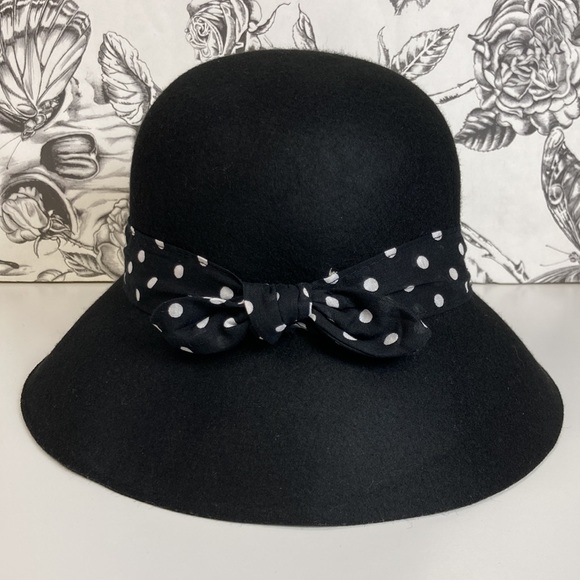 H&M Wool Floppy Hat w/ Black & White Polka Dot Ribbon Accent, One Size - Picture 5 of 7